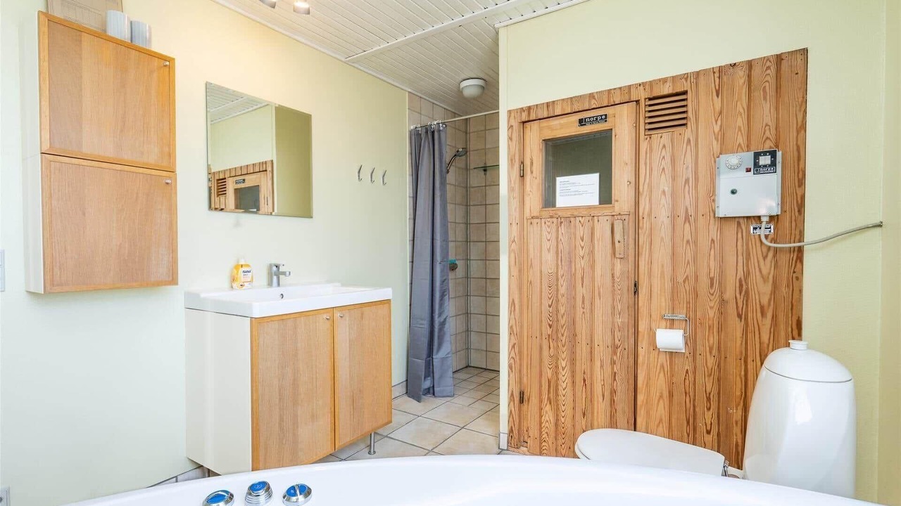Photo of Bathroom in Argab