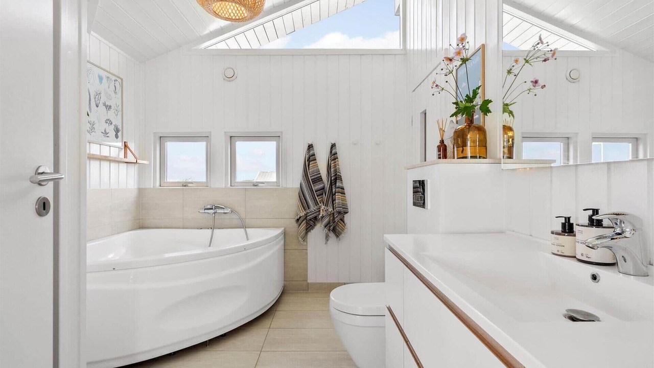 Photo of Bathroom in Argab