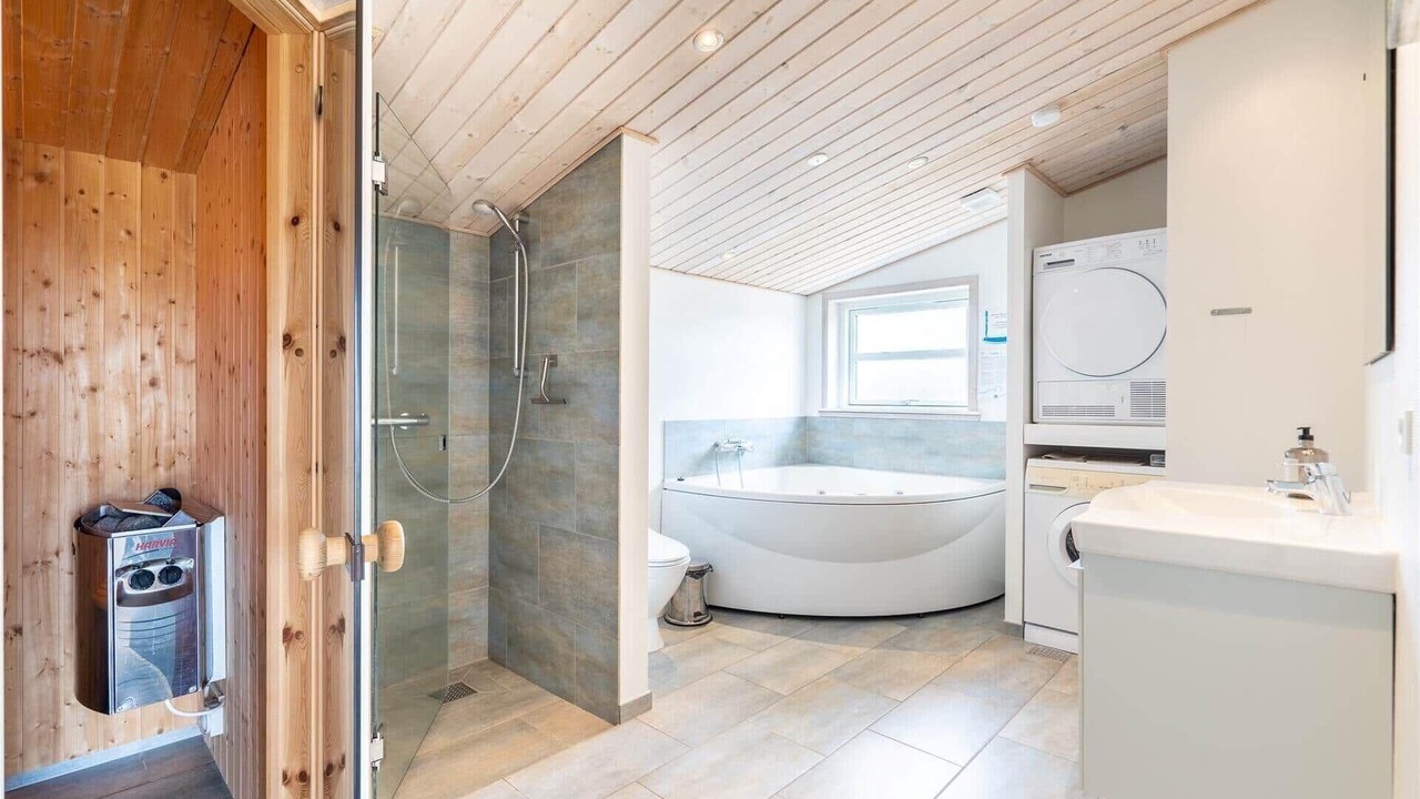 Photo of Bathroom in Argab