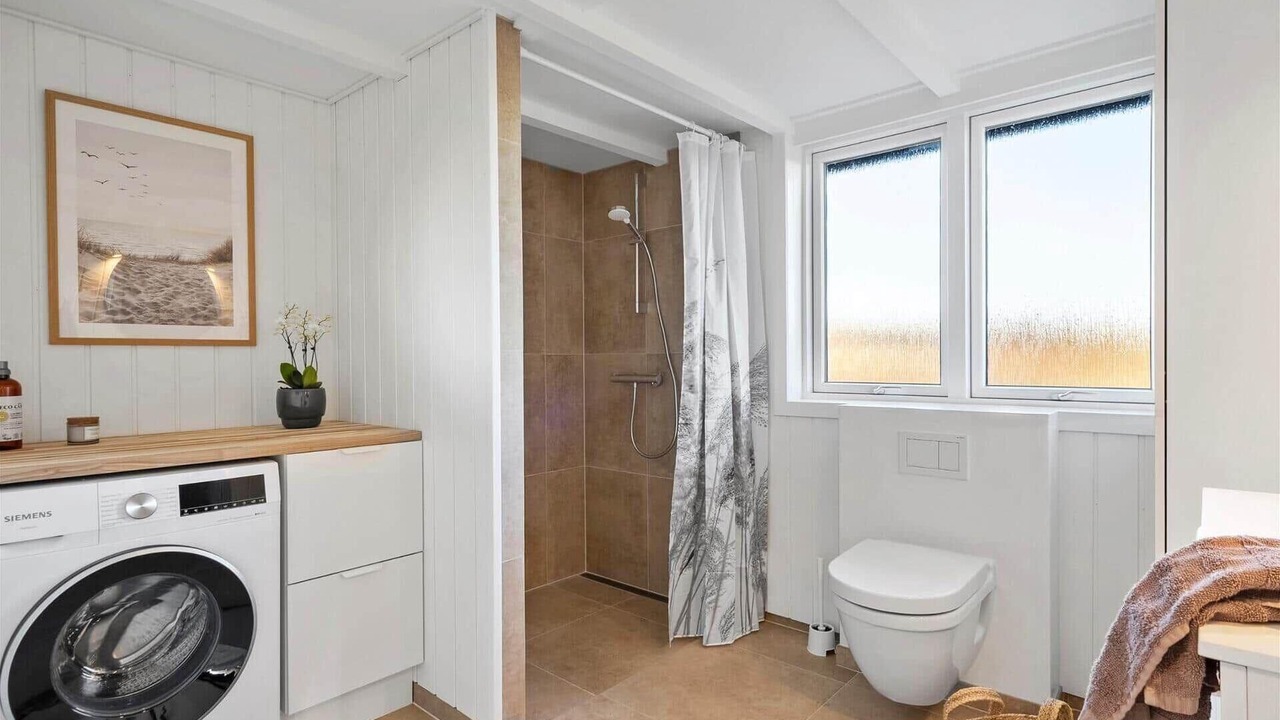 Photo of Bathroom in Haurvig