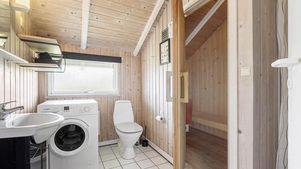 Photo of Bathroom in Haurvig