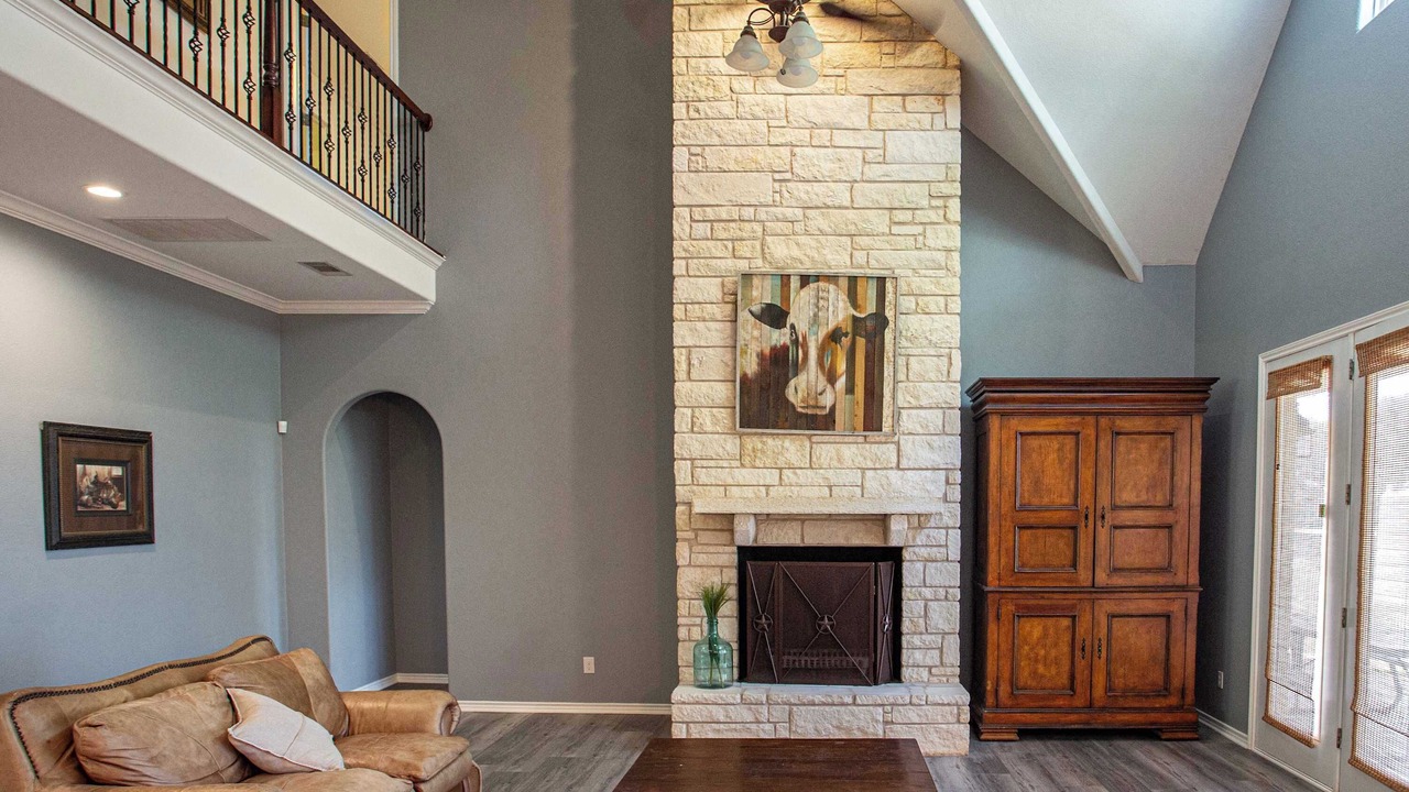 Photo of Livingroom in Burnet