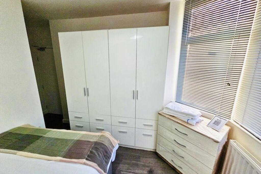 Photo of Bedroom in Ponders End