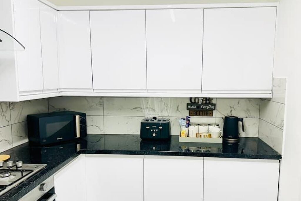 Photo of Kitchen in Ponders End