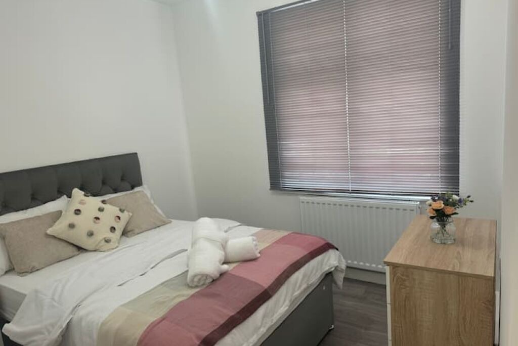 Photo of Bedroom in Ponders End