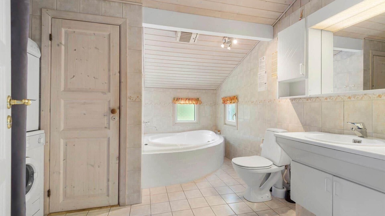 Photo of Bathroom in Ho