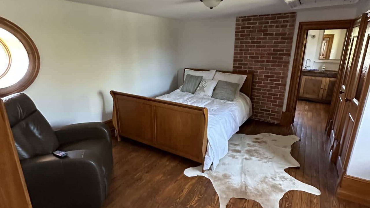 Photo of Bedroom in Cacouna