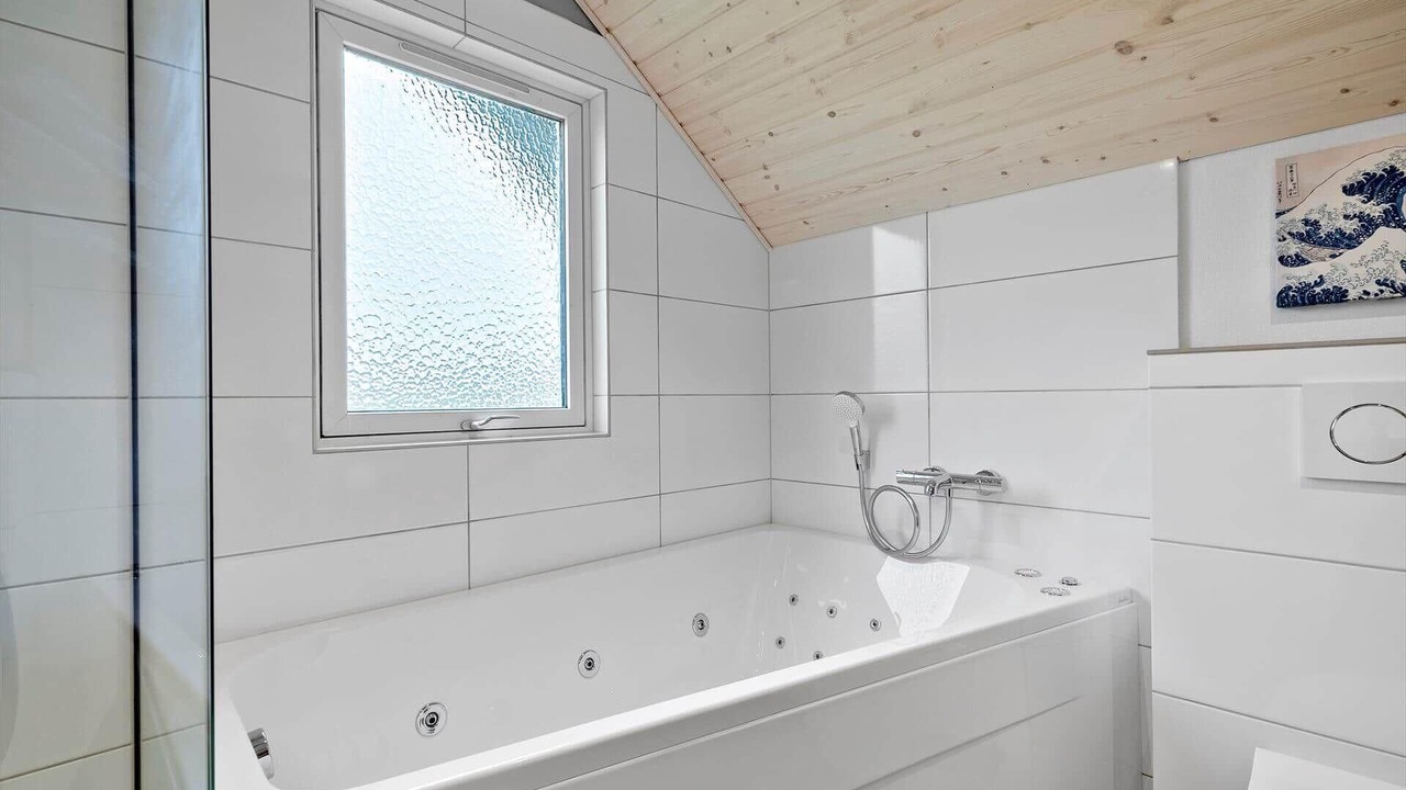 Photo of Bathroom in Nørre Lyngvig