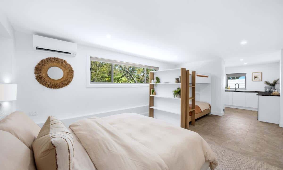 Photo of Bedroom in Wrights Beach
