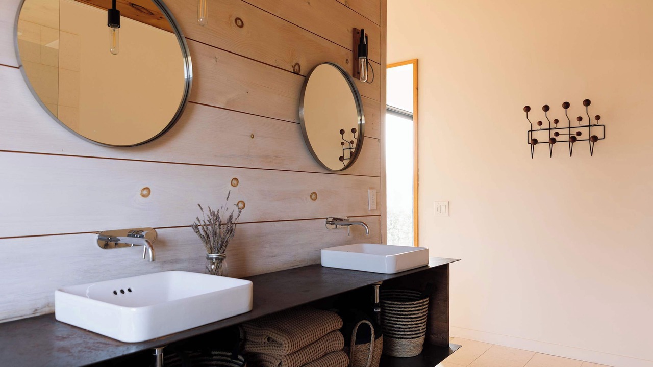 Photo of Bathroom in Hillier