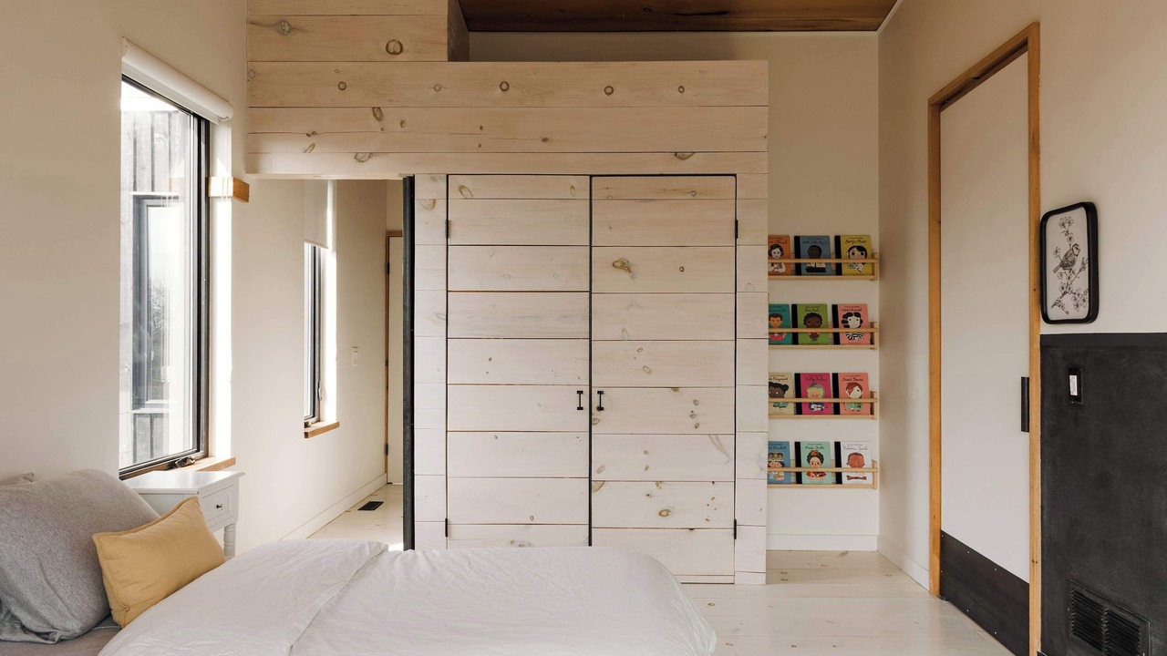 Photo of Bedroom in Hillier