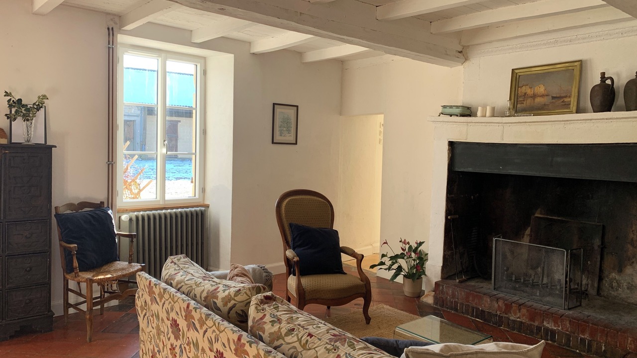 Photo of Livingroom in Lingevres