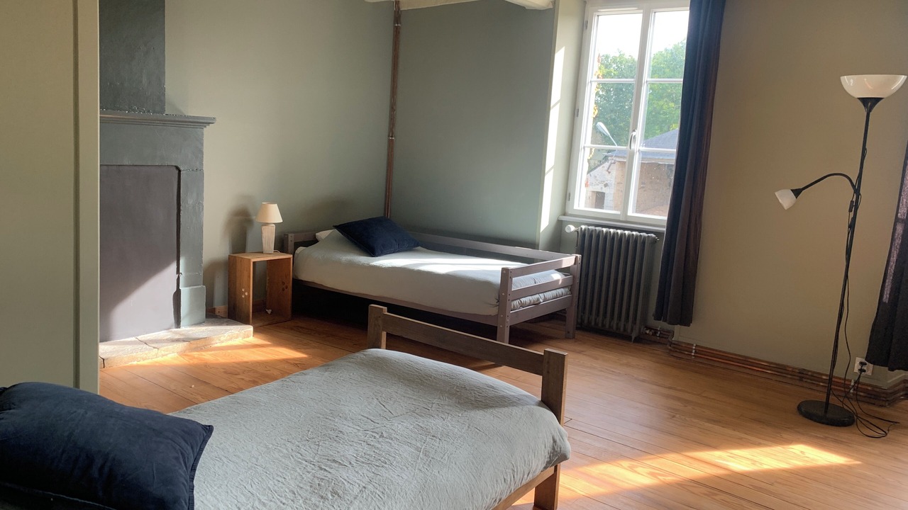 Photo of Bedroom in Lingevres