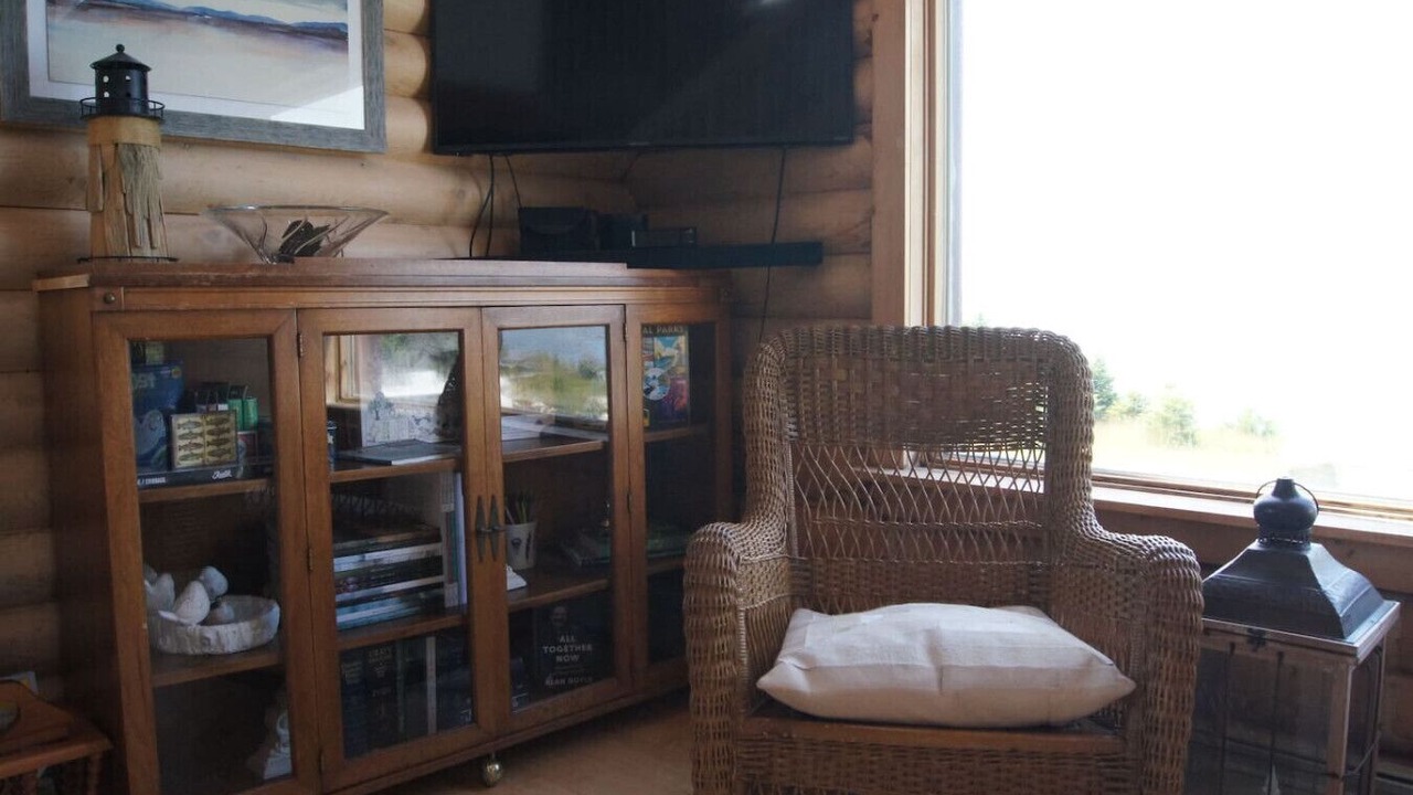 Photo of Livingroom in Halifax County