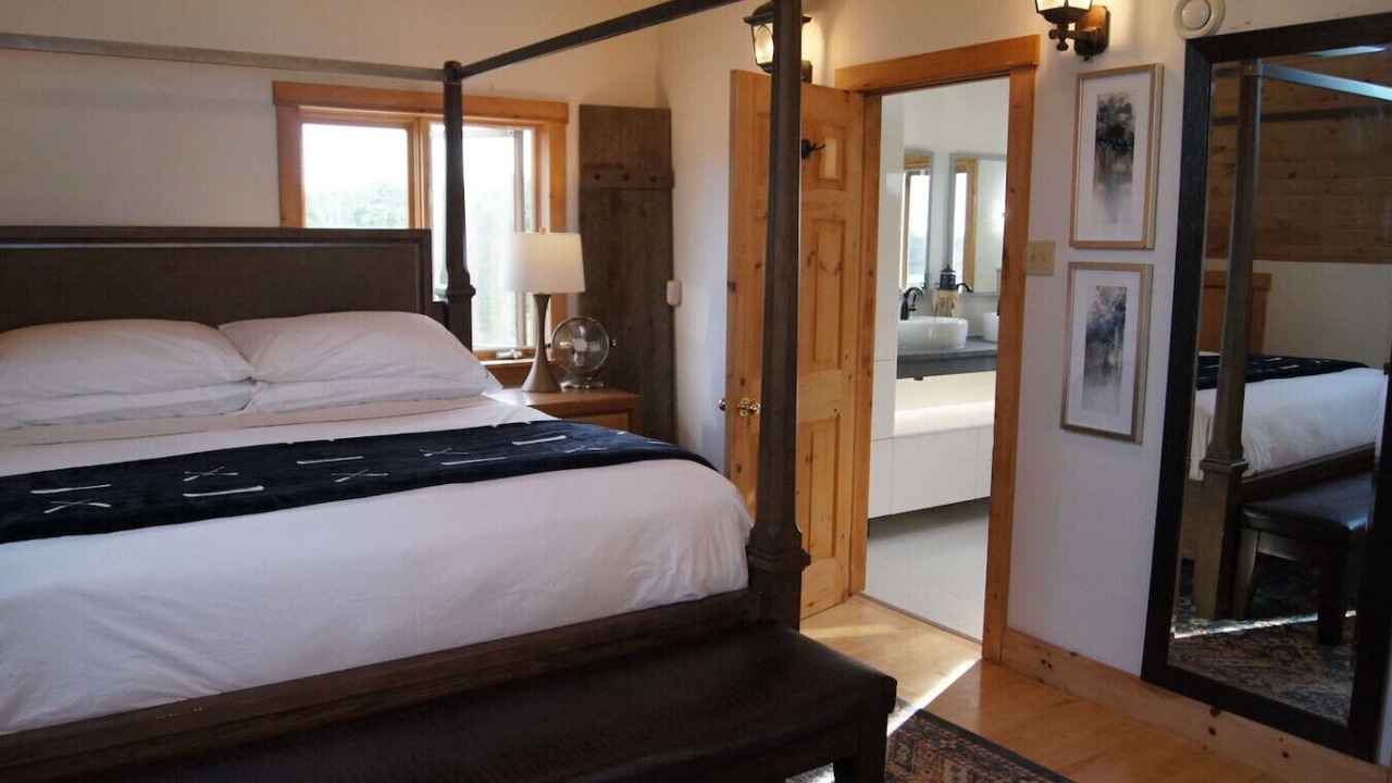 Photo of Bedroom in Halifax County