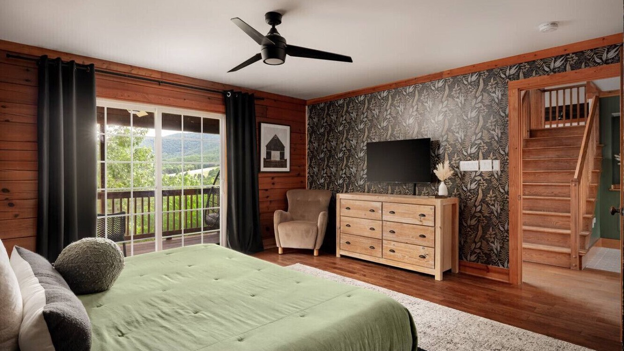 Photo of Bedroom in Stanley