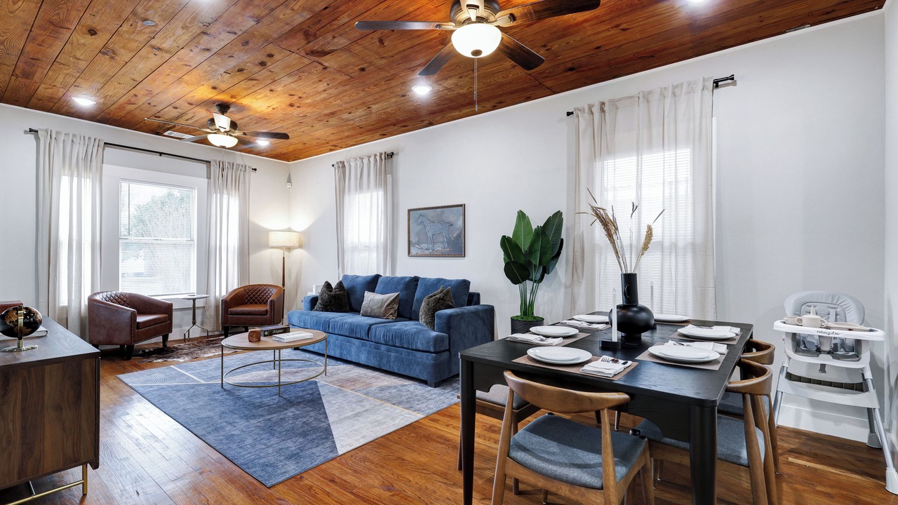 Photo of Livingroom in Jefferson