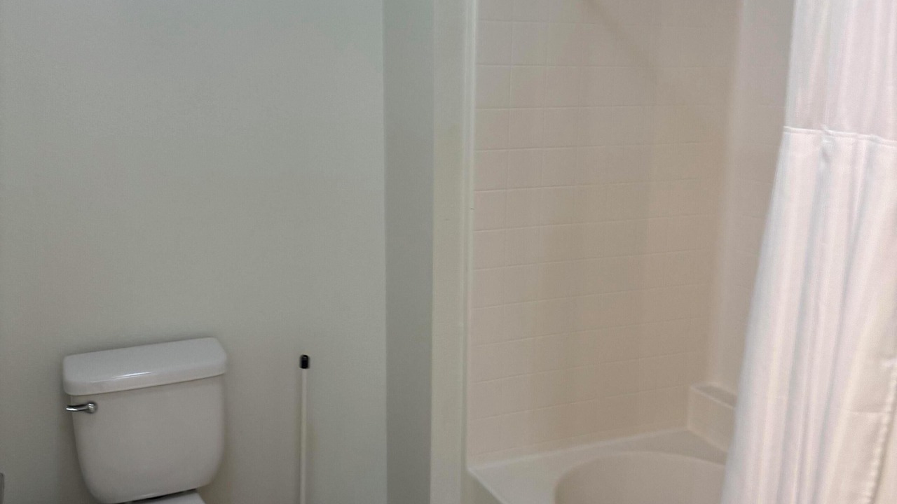 Photo of Bathroom in Ocean View Hills
