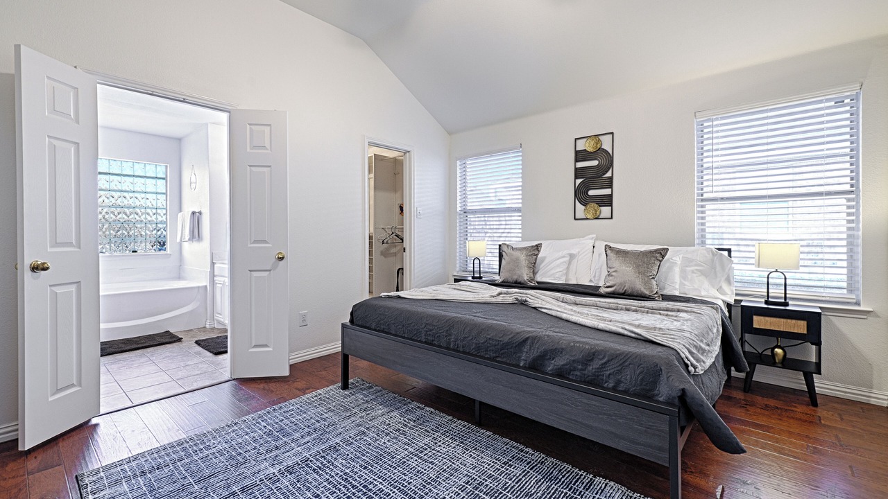 Photo of Bedroom in Burleson