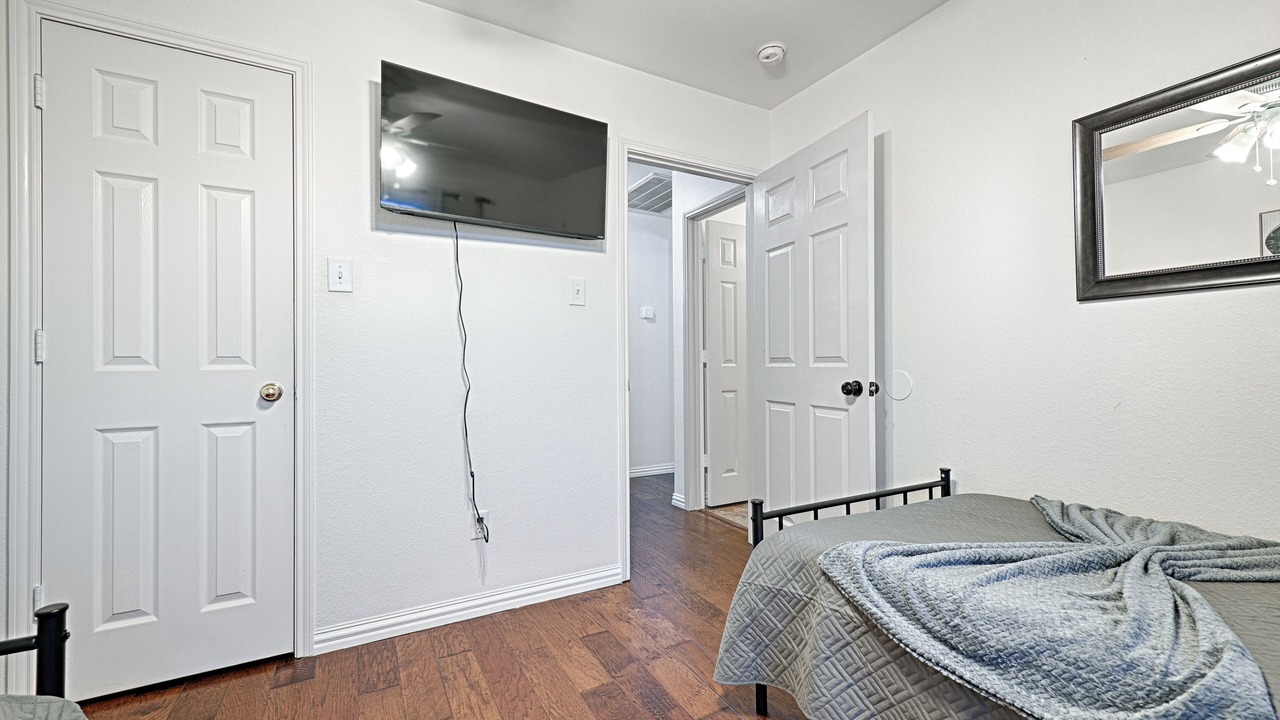 Photo of Bedroom in Burleson