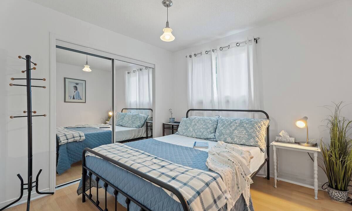 Photo of Bedroom in Port Carling