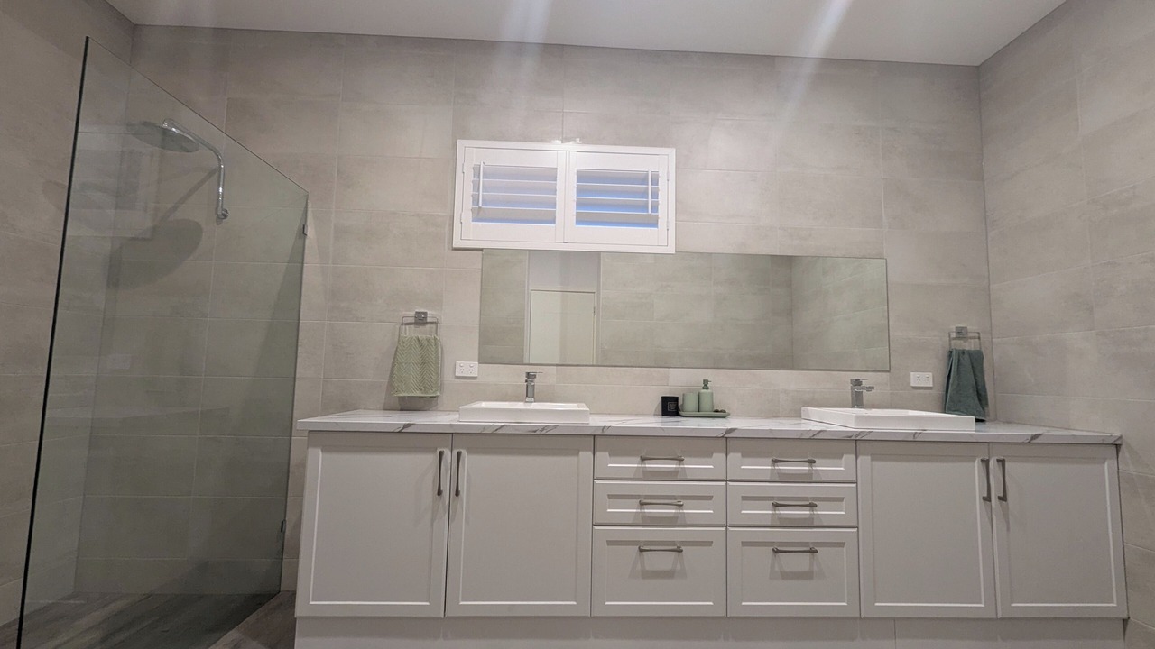 Photo of Bathroom in American River