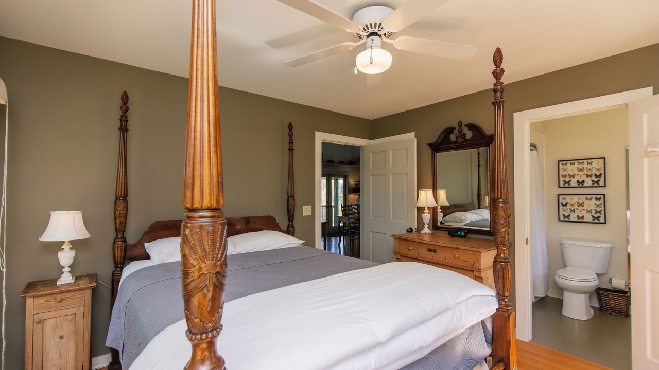Photo of Bedroom in Edisto Island