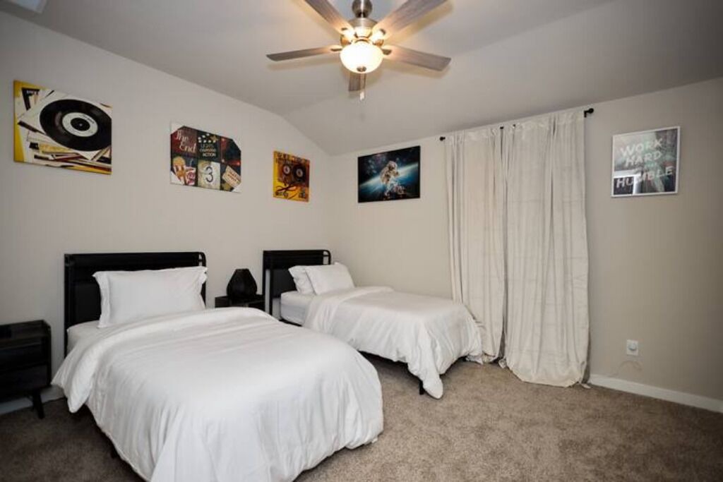 Photo of Bedroom in Pecan Grove