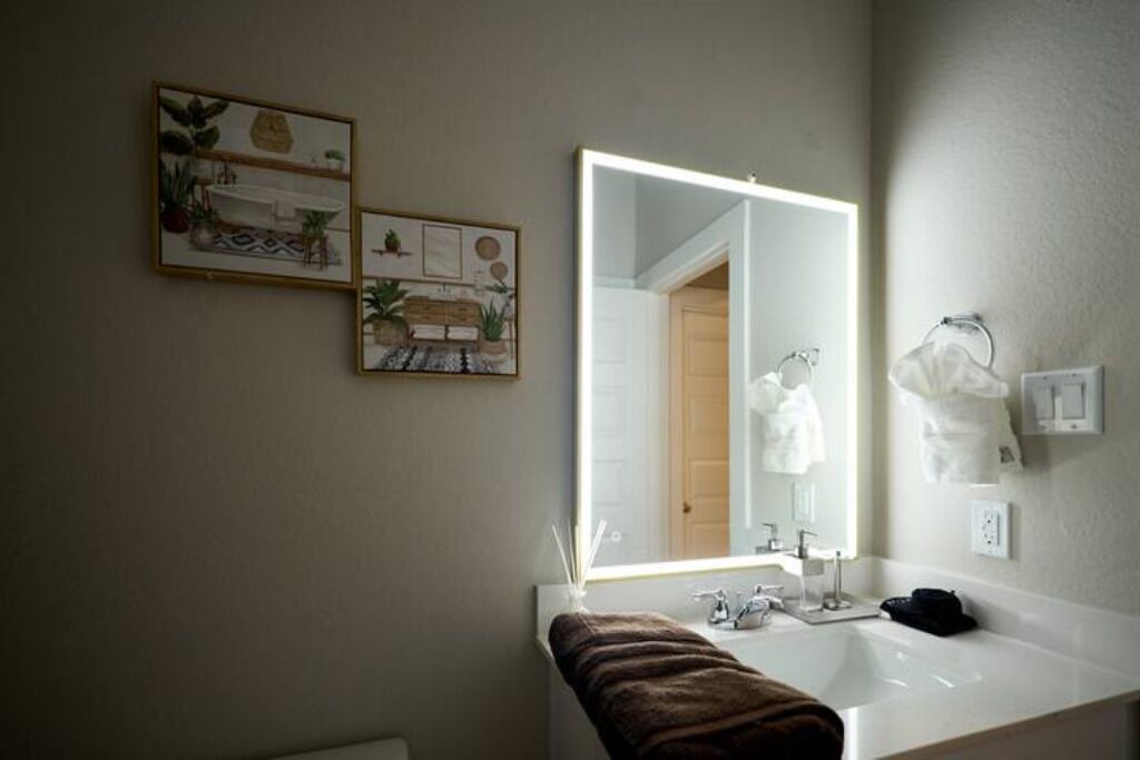 Photo of Bathroom in Pecan Grove