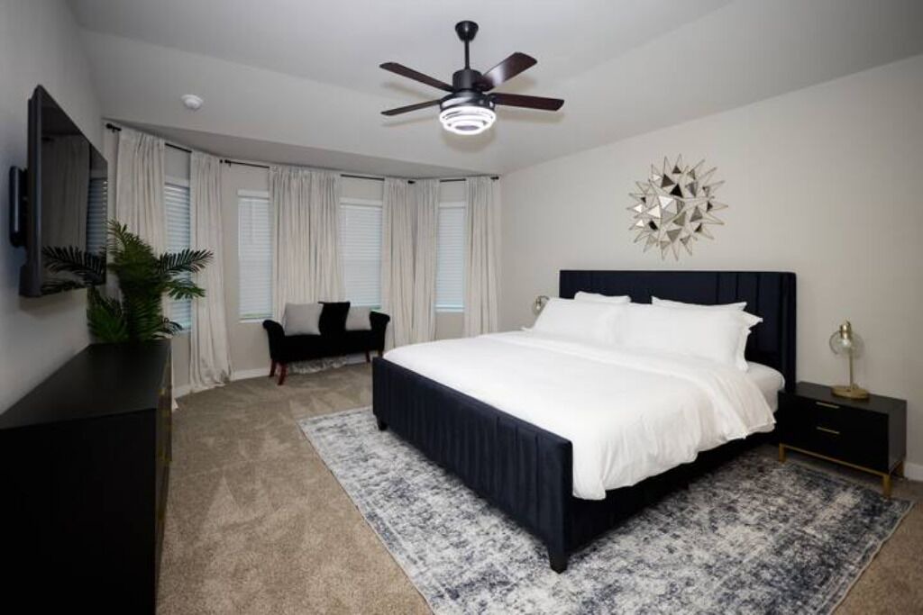 Photo of Bedroom in Pecan Grove