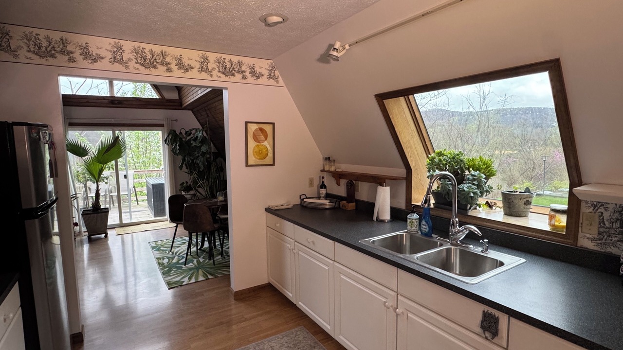 Photo of Kitchen in Keyser
