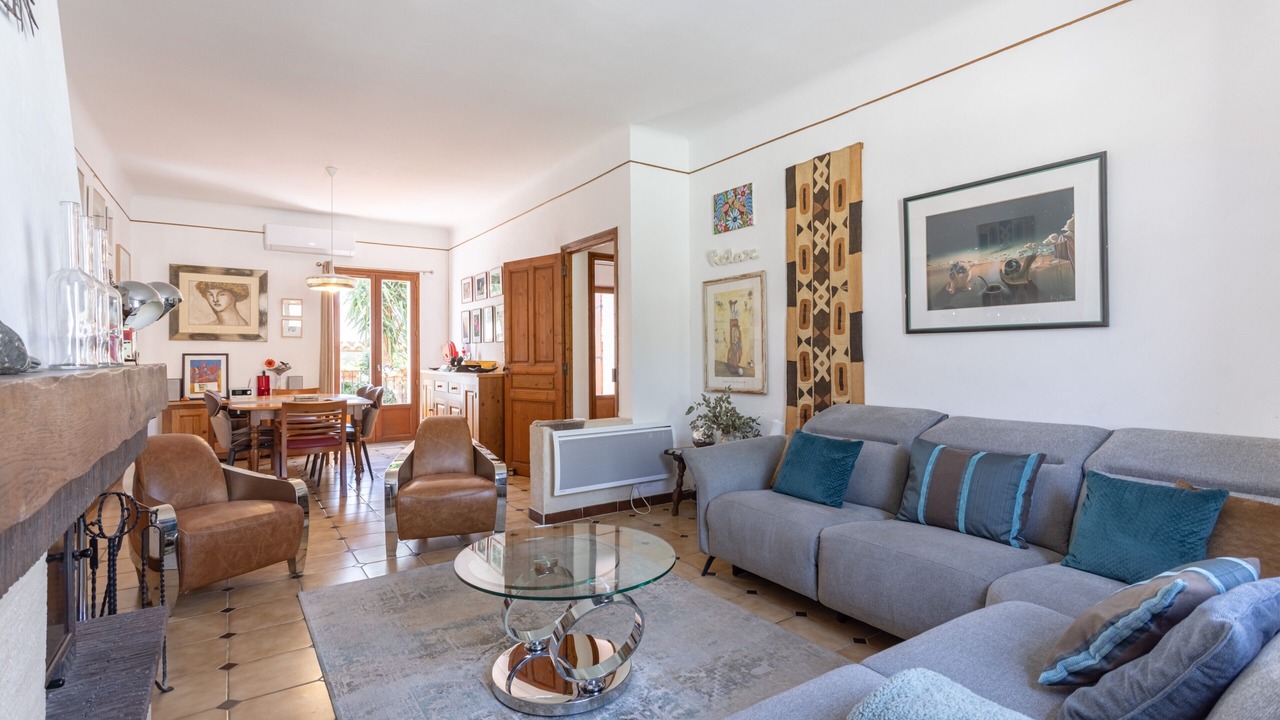 Photo of Livingroom in Villemolaque