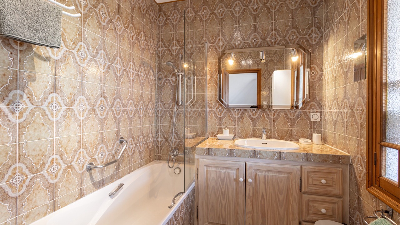 Photo of Bathroom in Villemolaque