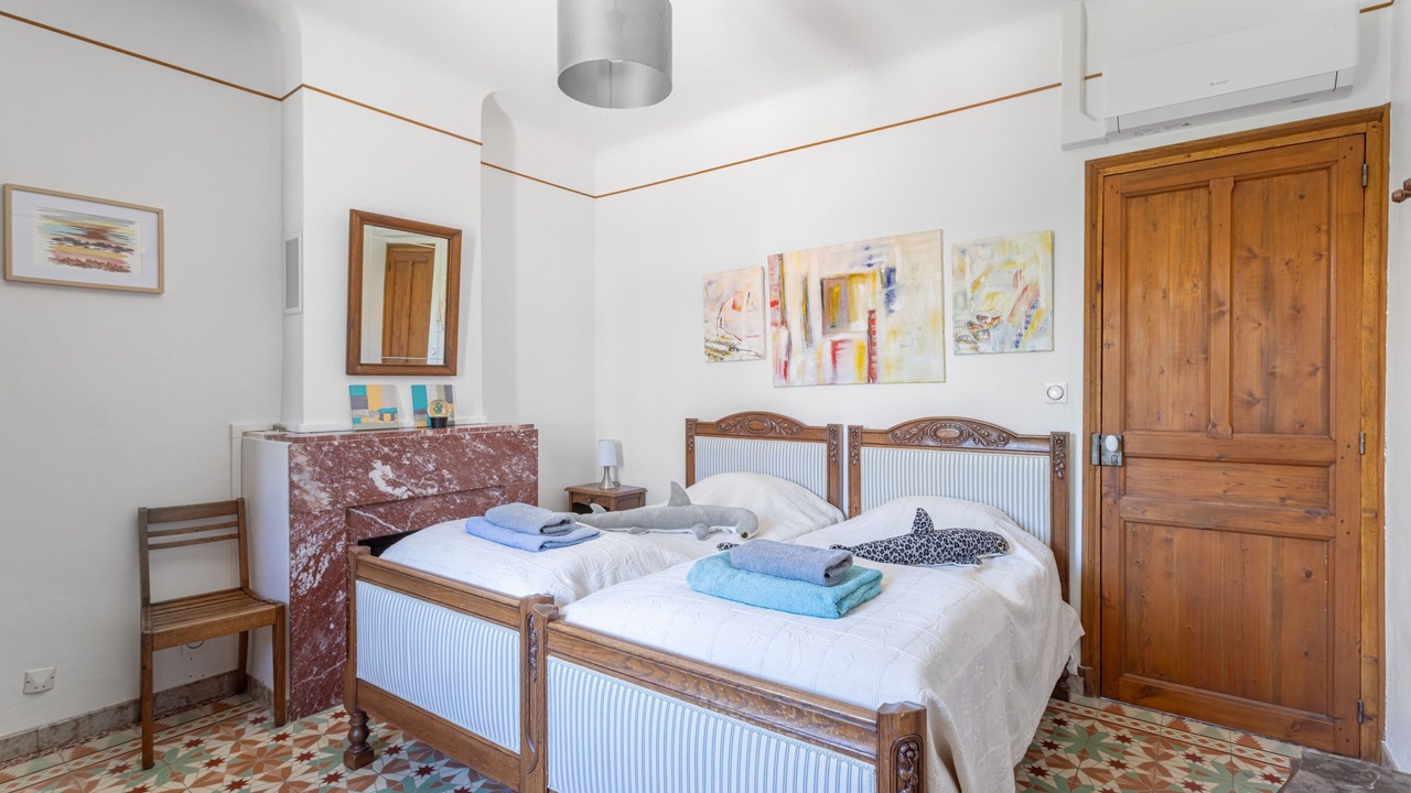 Photo of Bedroom in Villemolaque