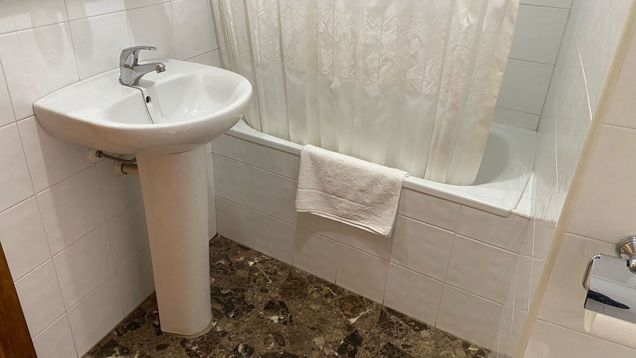 Photo of Bathroom in Villarluengo