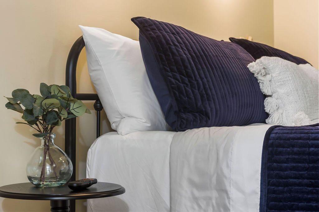 Photo of Bedroom in Eureka Springs Historic District