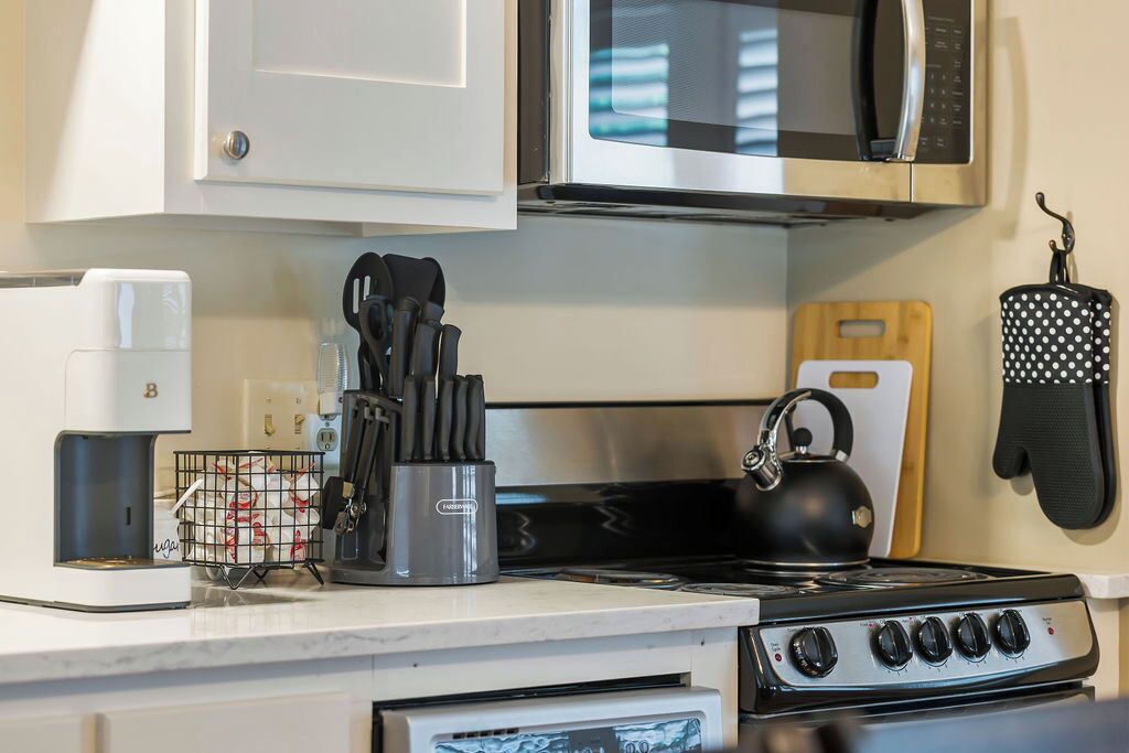 Photo of Kitchen in Eureka Springs Historic District