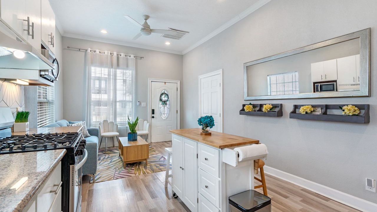 Photo of Kitchen in Washington Ave./ Memorial Park