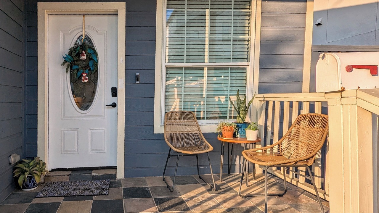 Photo of Patio Balcony in Washington Ave./ Memorial Park