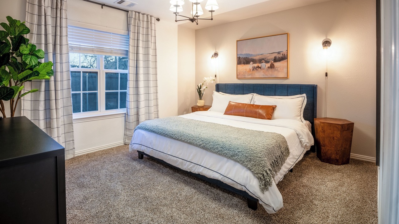 Photo of Bedroom in West Dallas