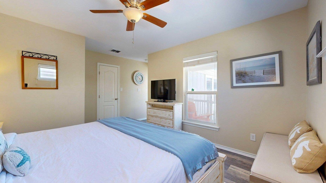 Photo of Bedroom in Safe Harbor
