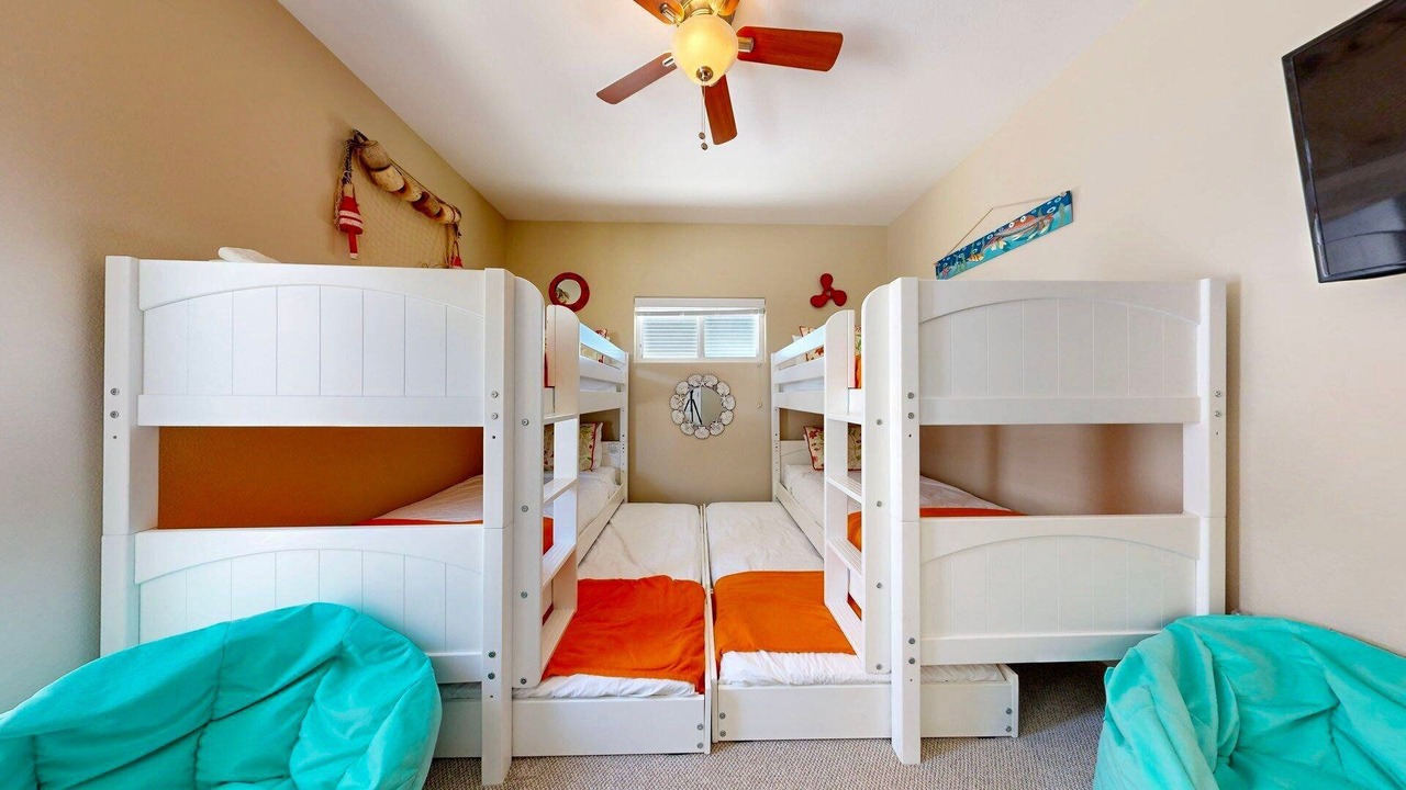 Photo of Bedroom in Safe Harbor