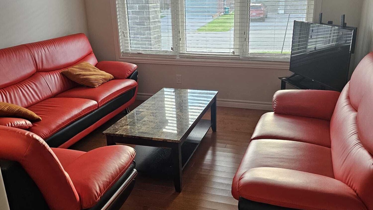 Photo of Livingroom in Belleville