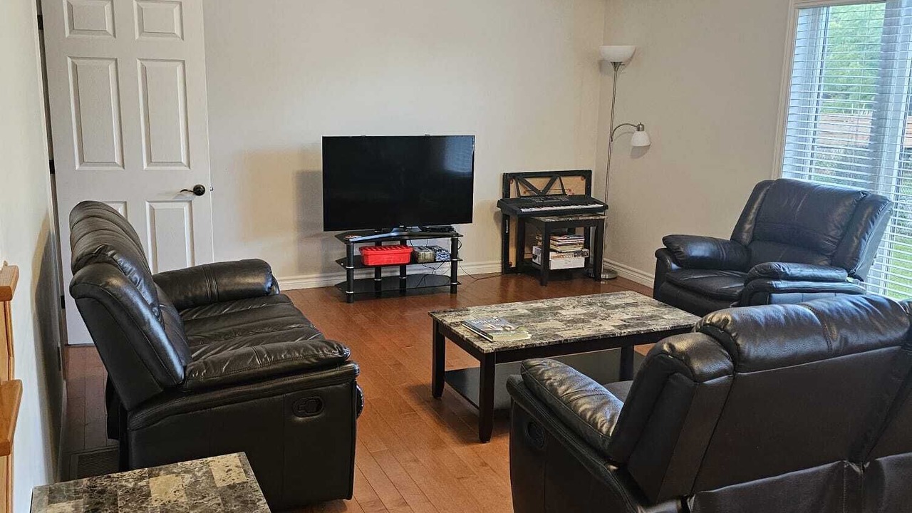 Photo of Livingroom in Belleville