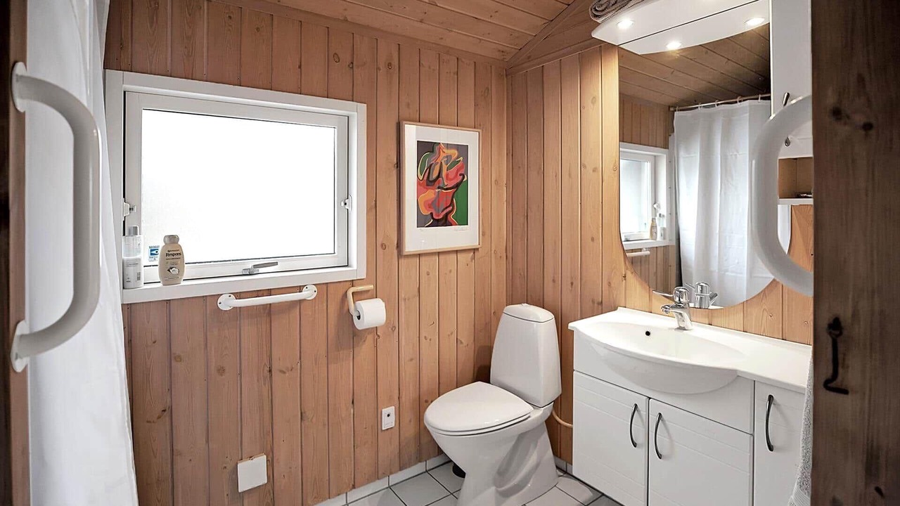 Photo of Bathroom in Faarevejle