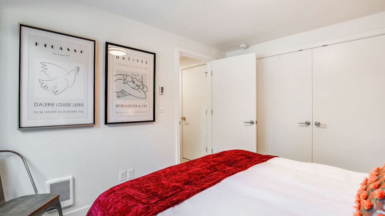 Photo of Bedroom in North Beacon Hill