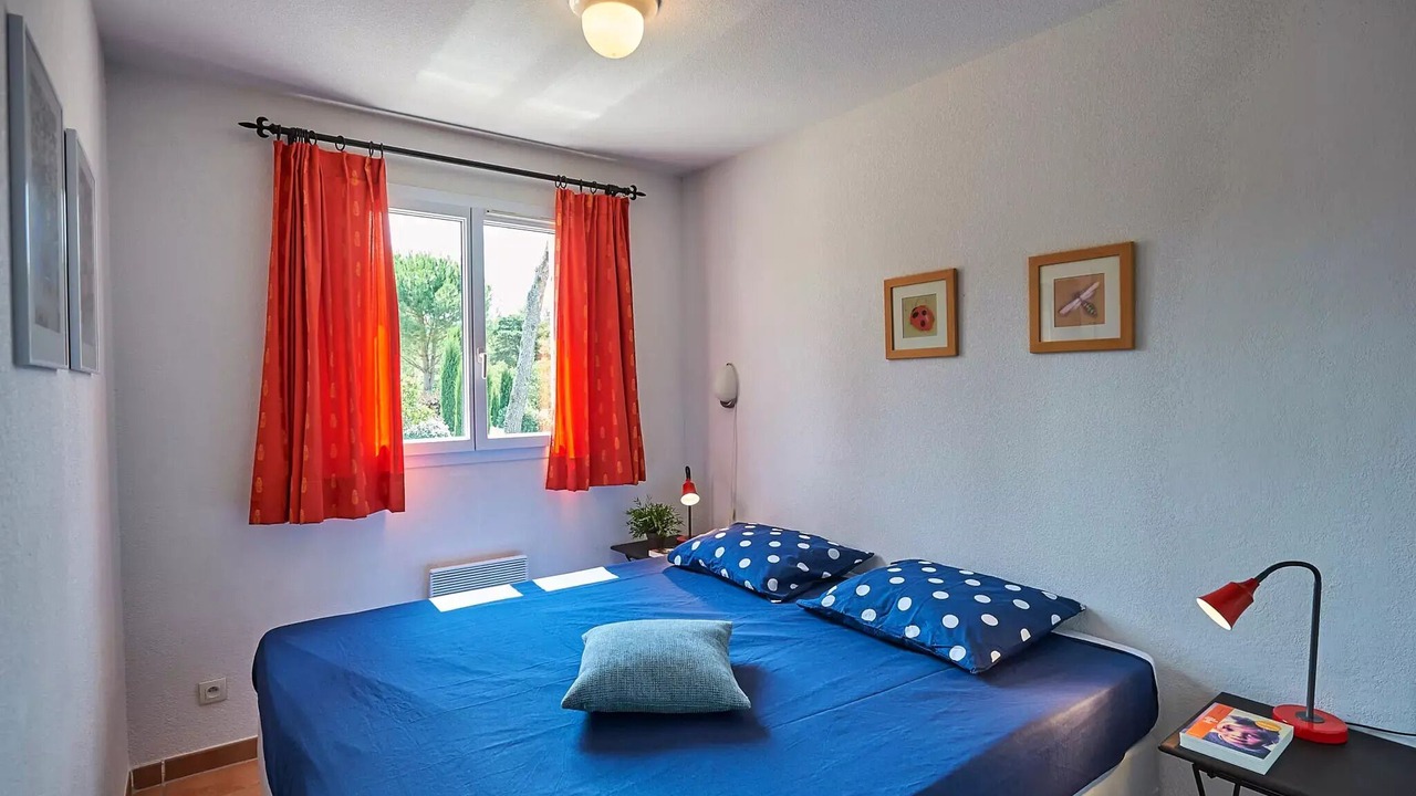 Photo of Bedroom in Nans-les-Pins