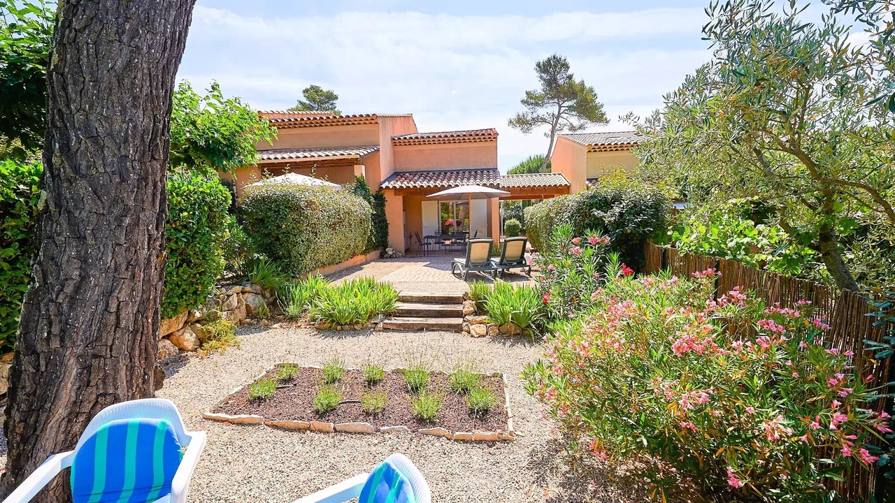 Photo of Patio Balcony in Nans-les-Pins