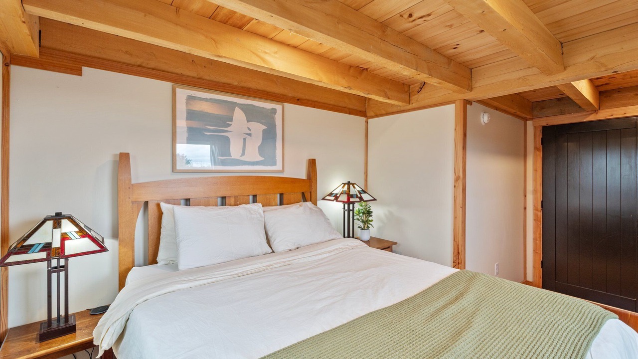 Photo of Bedroom in Ithaca