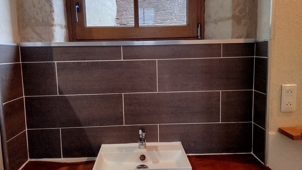 Photo of Bathroom in Perrusson